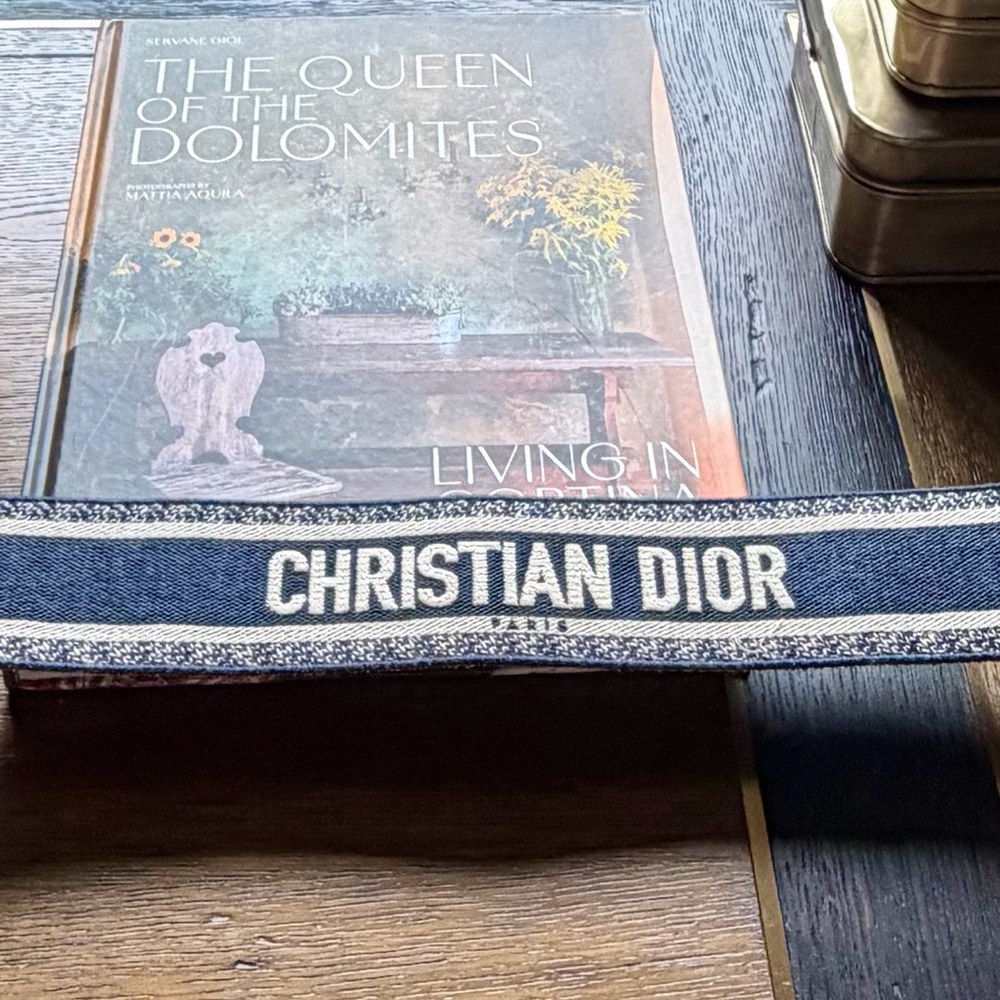 Christian Dior Lady Dior Bag Wicker & Navy Blue Oblique Canvas Medium $6300 - Picture 13 of 13